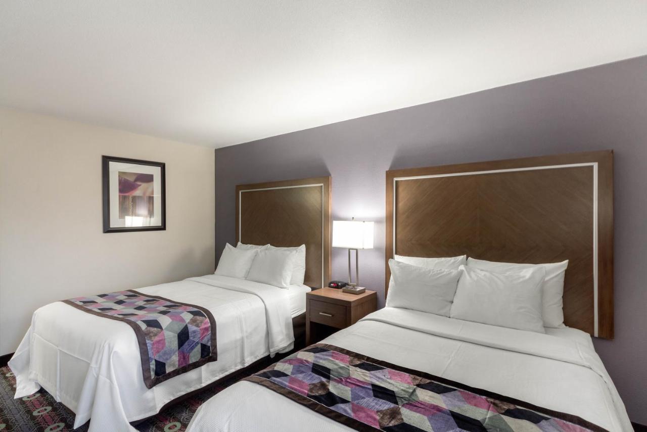 Comfort Inn Midtown Tulsa Exterior photo