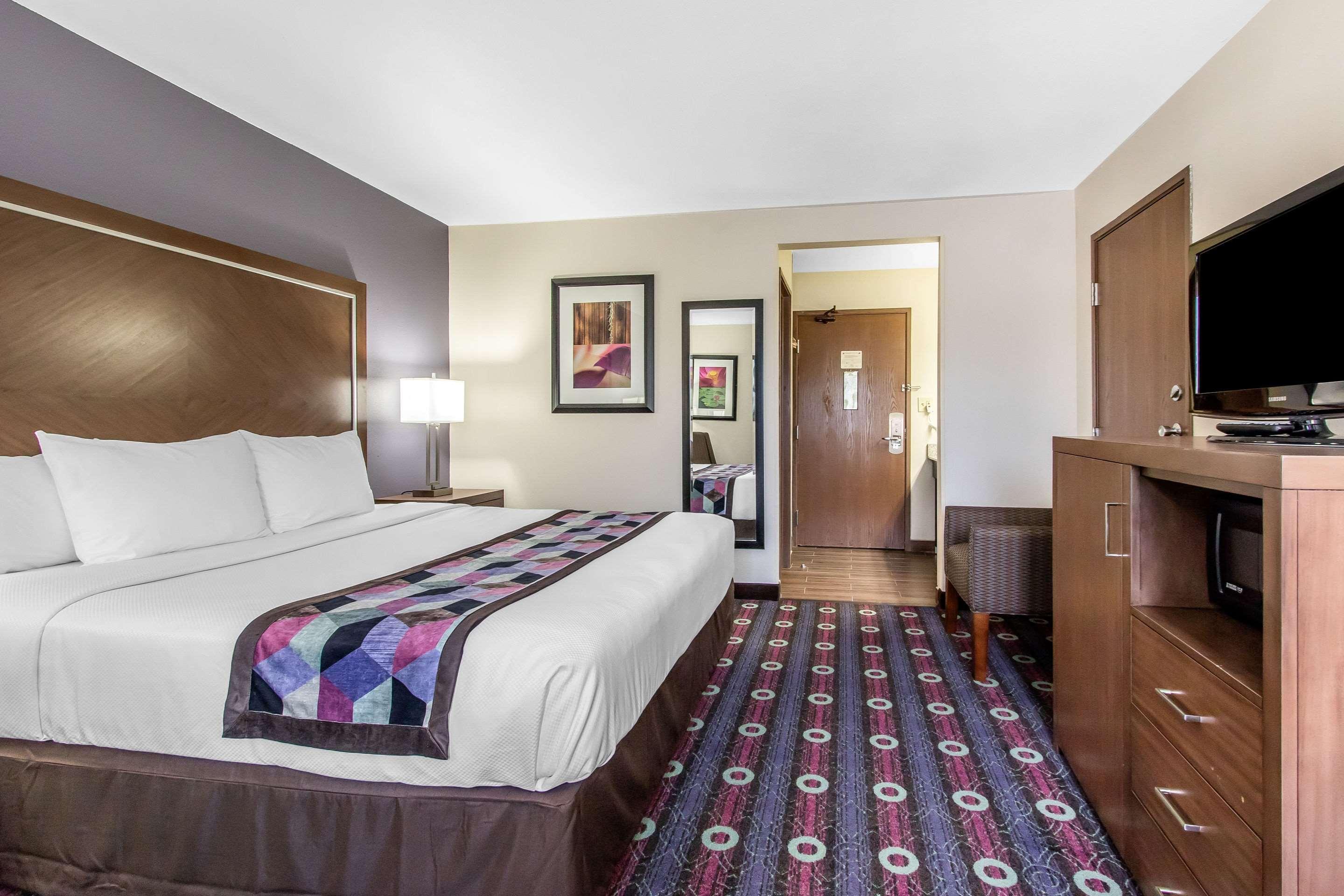 Comfort Inn Midtown Tulsa Exterior photo
